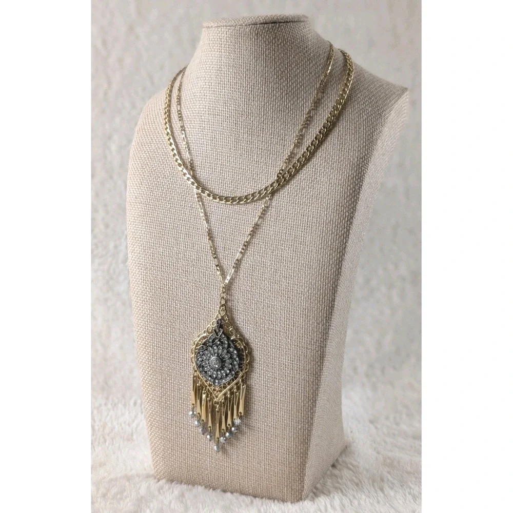Gold Tone Layered Necklace‎ Ornate Rhinestone Pendant Fringe Bead Drop